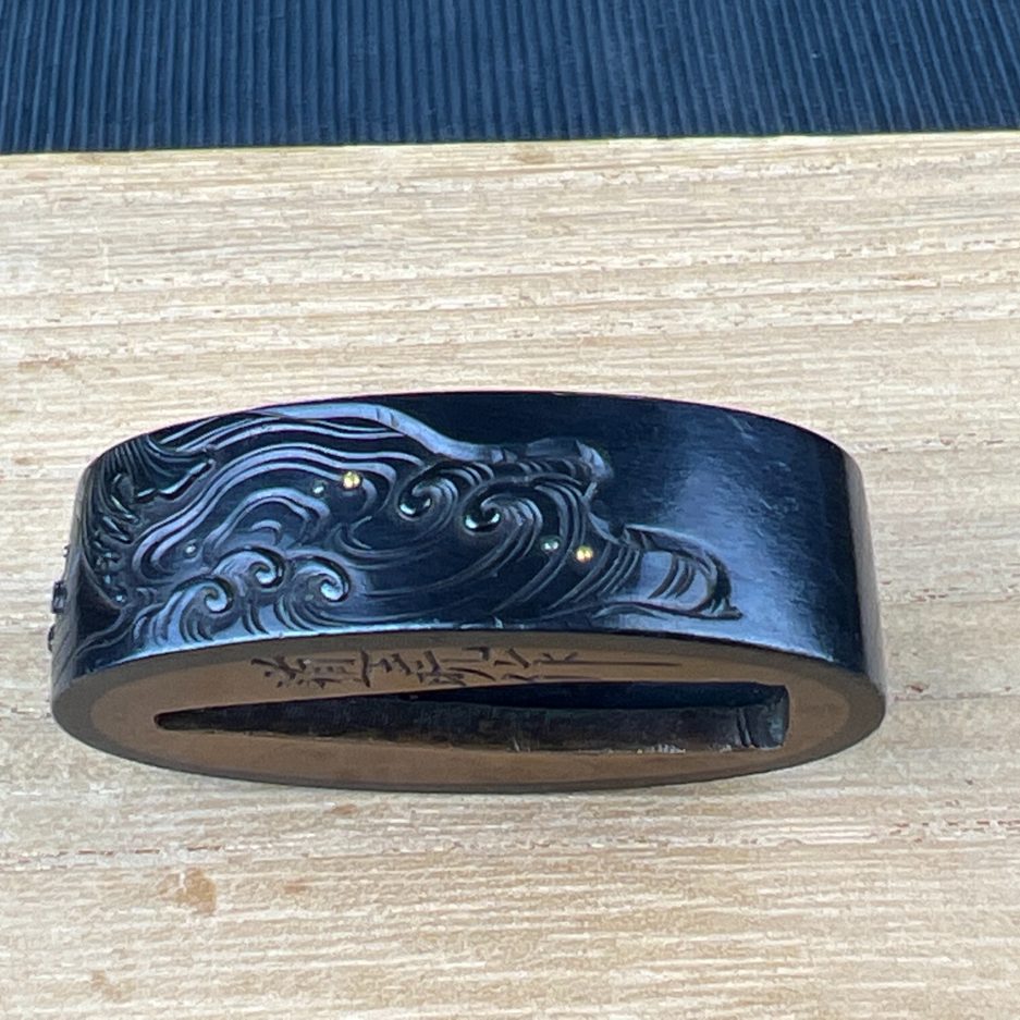 Fuchi kashira japon sabre japonais art samourai carpe Edo