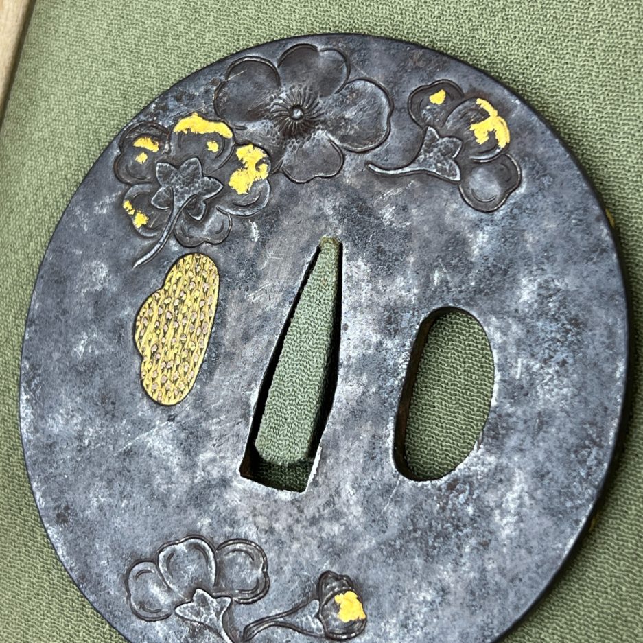 Tsuba fleurs japon Edo