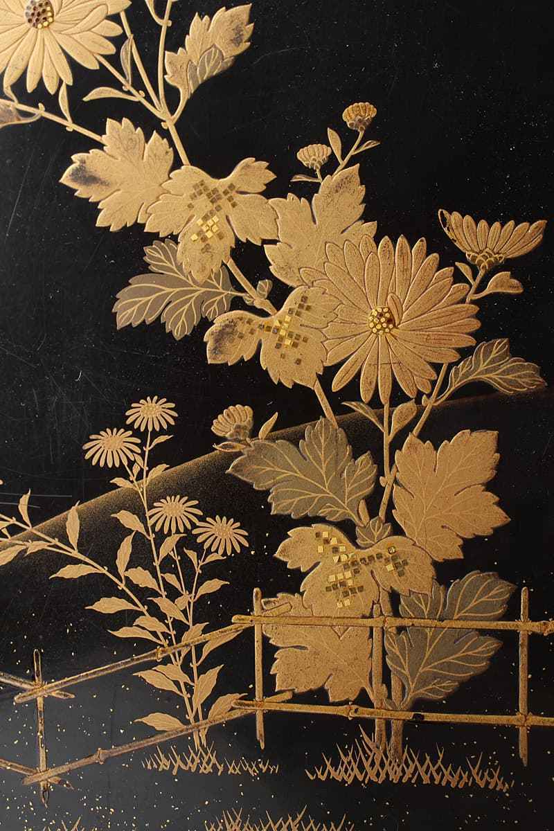 Boîte laquée japonaise cadeau original laque japon chrysanthemes