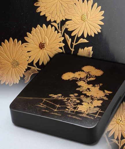 Boîte laquée japonaise cadeau original laque japon fleurs