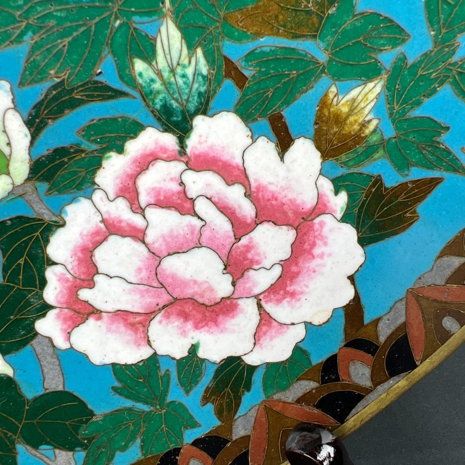 Plat cloisonné japon fleurs, pivoine et oiseau bleu turquoise