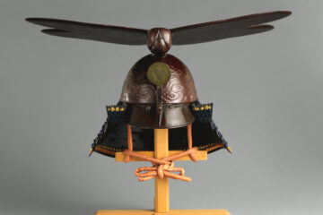 Casque samouraï libellule