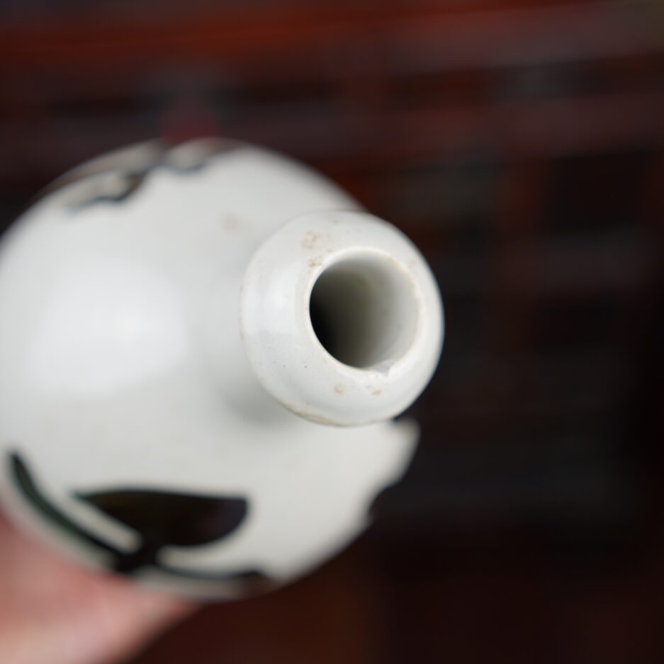 Bouteille à sake Meiji Japon XIXe s. Tokkuri kanji japon décoration Luc Hedin Kogeiya