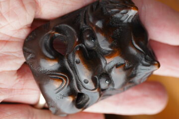 Netsuke japonais masque Oni par Hojitsu Meikeisai