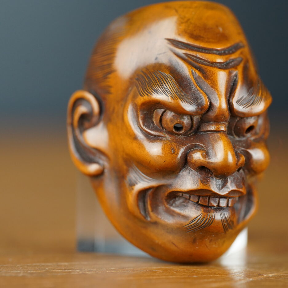 Netsuke japon masque homme en bois