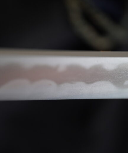 Sabre tantō signé Yokoyama Kōzuke Daijō Fujiwara Sukesada, école Bizen Osafune NBTHK - Fin Edo XIXe s.