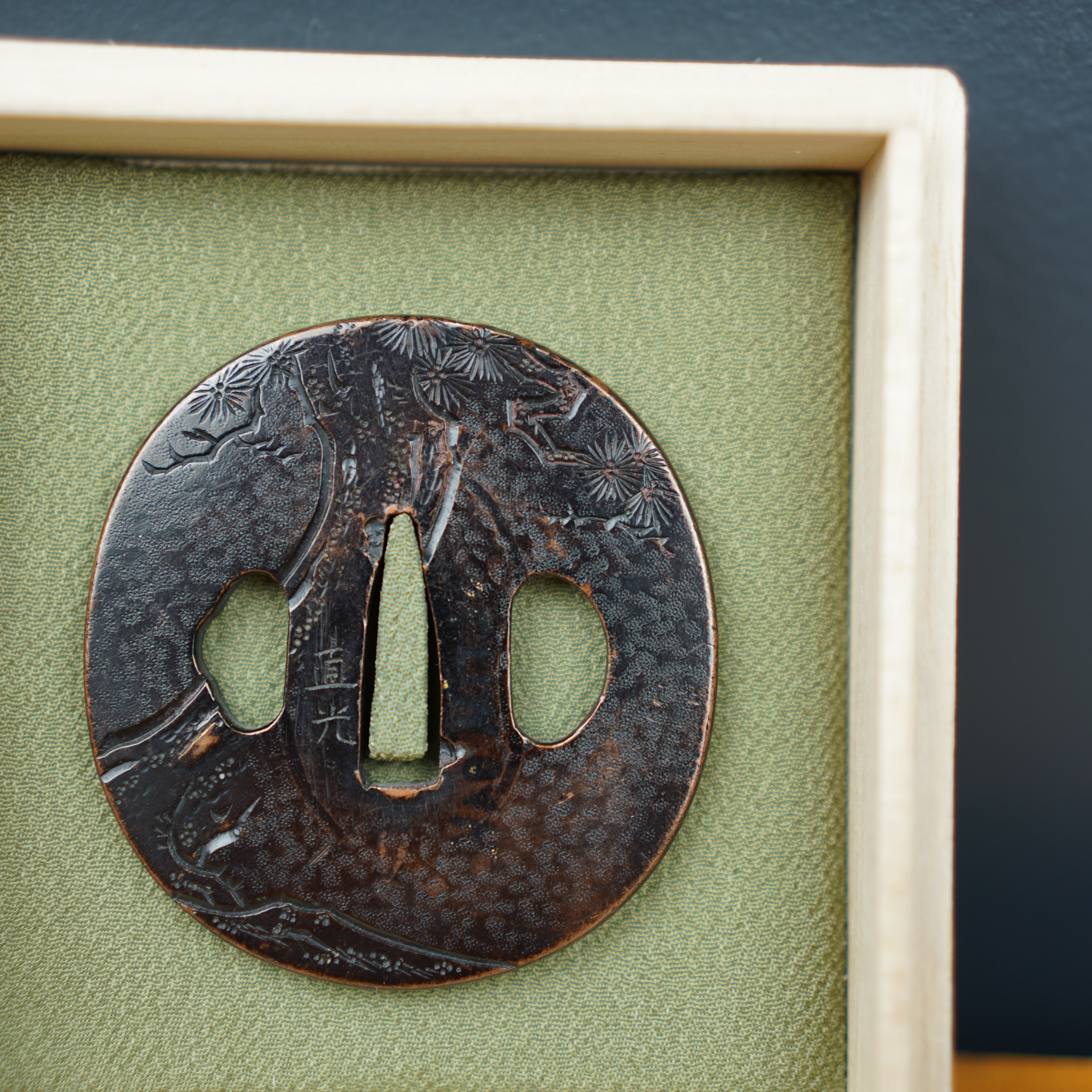 tsuba-marugata-kappa-crapaud-japon-samourai-meiji-07074