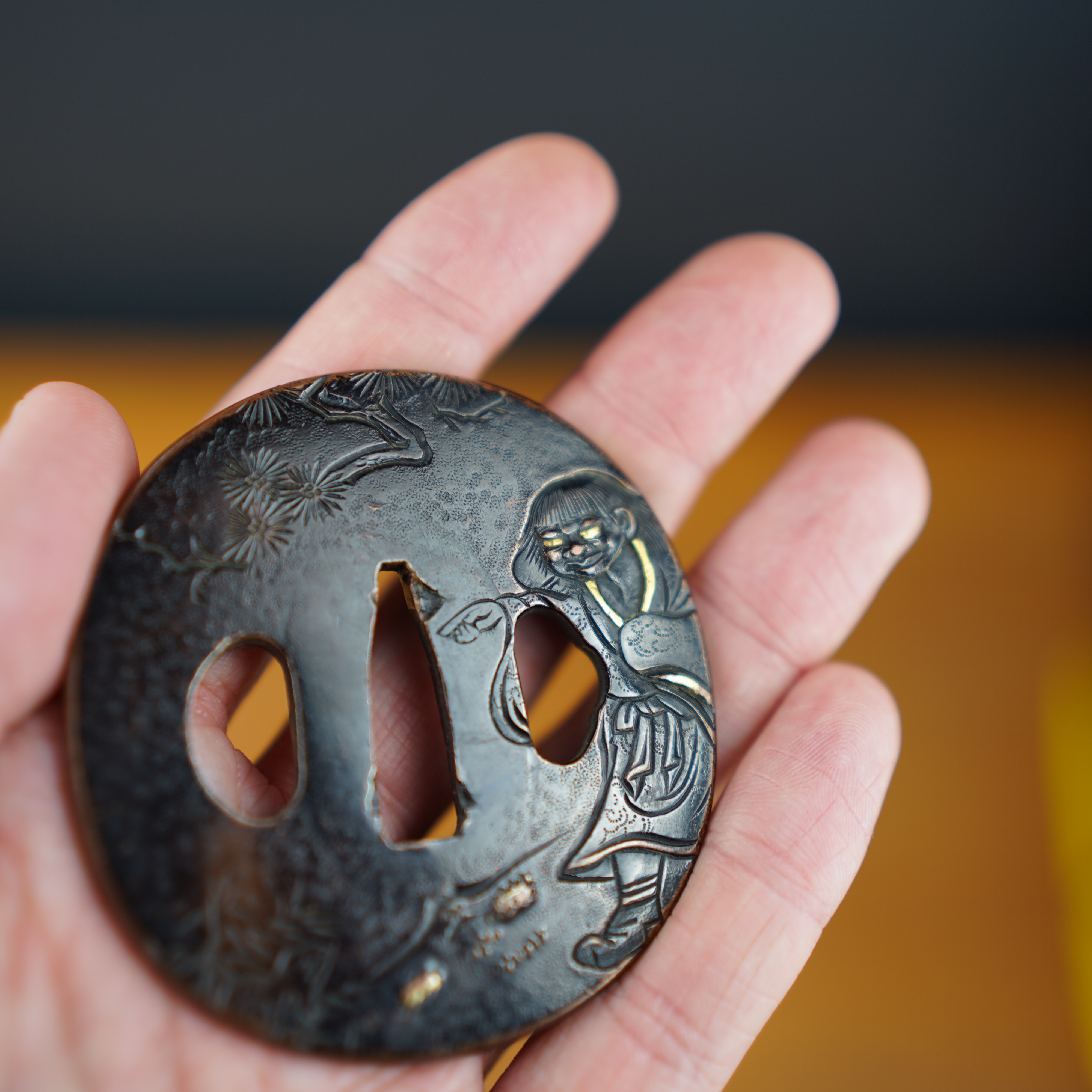 tsuba-marugata-kappa-crapaud-japon-samourai-meiji-07077