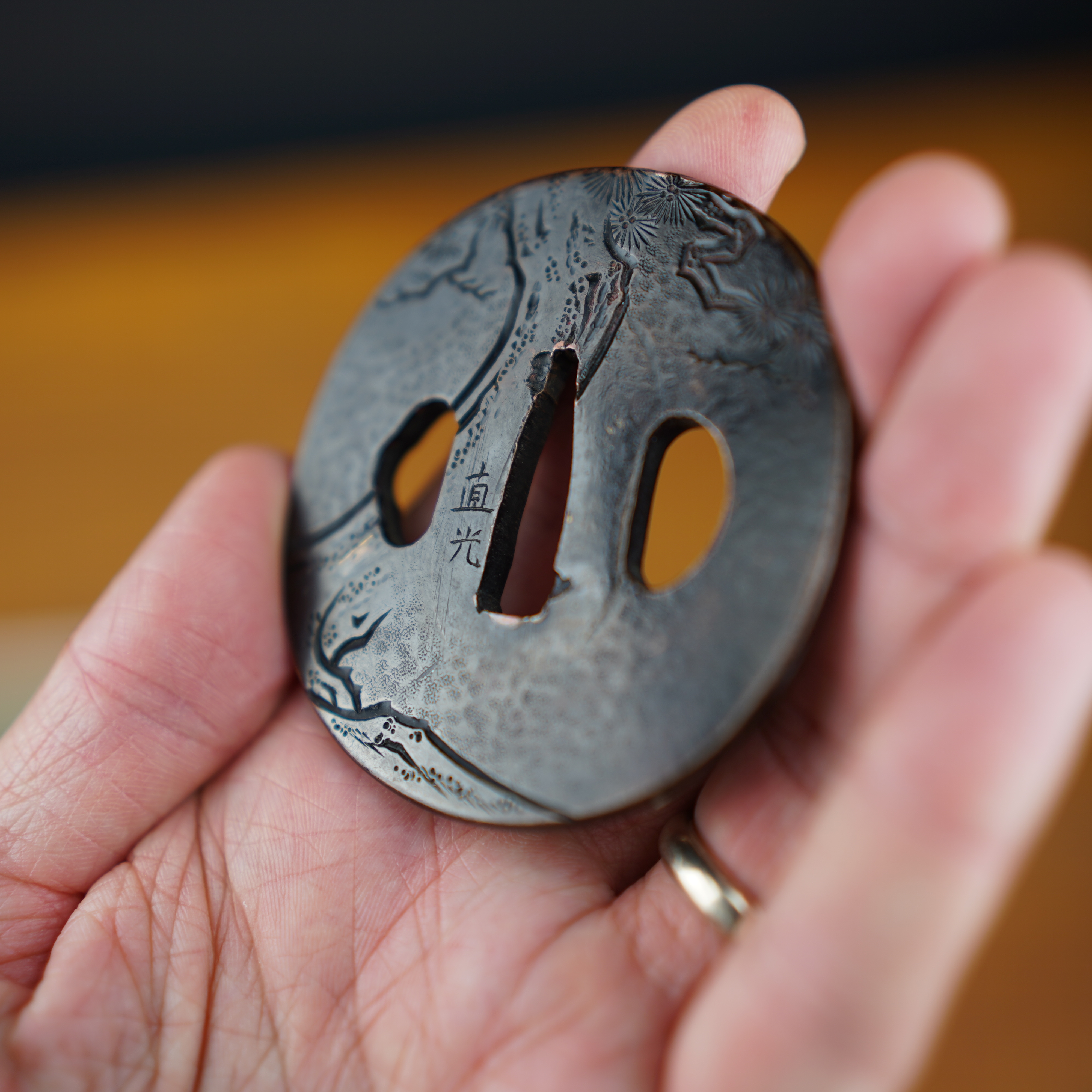 tsuba-marugata-kappa-crapaud-japon-samourai-meiji-07078
